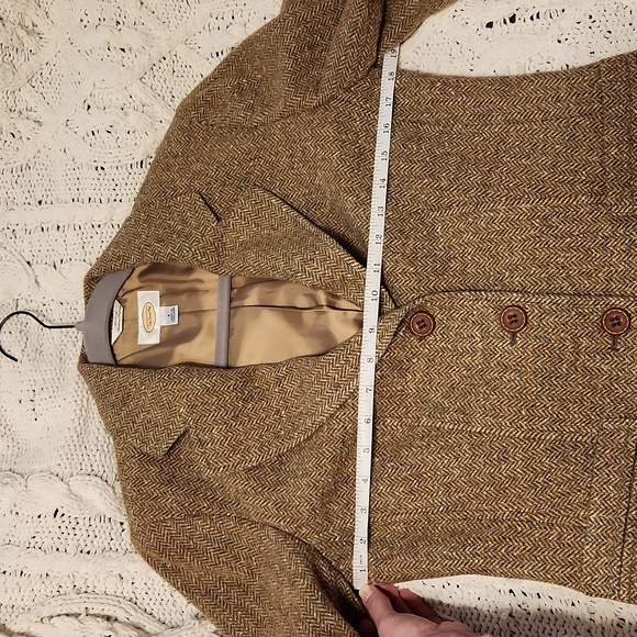 Talbots wool blazer, brown and ivory herringbone pattern. Size 4 - Picture 6 of 9